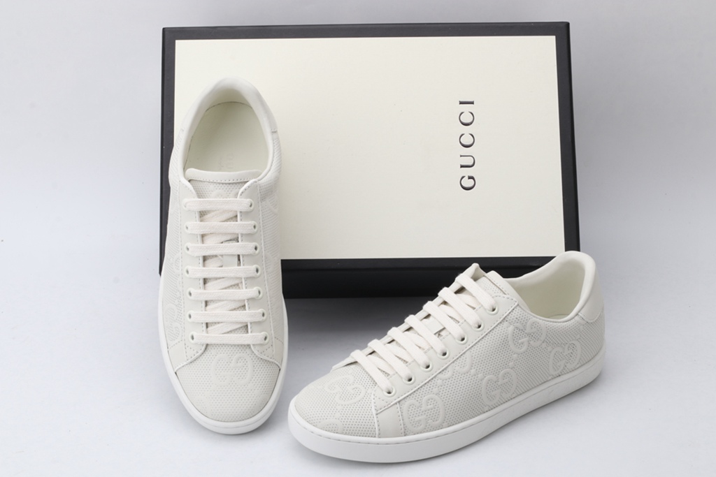 Women s GG embossed Ace sneaker